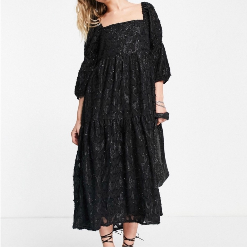 SOLD!!!! Topshop Black Midi Dress